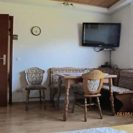 Gemuetliche In * Буллай