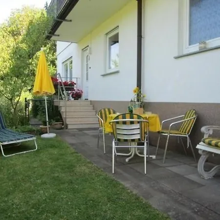 Gemuetliche In Apartment Bullay